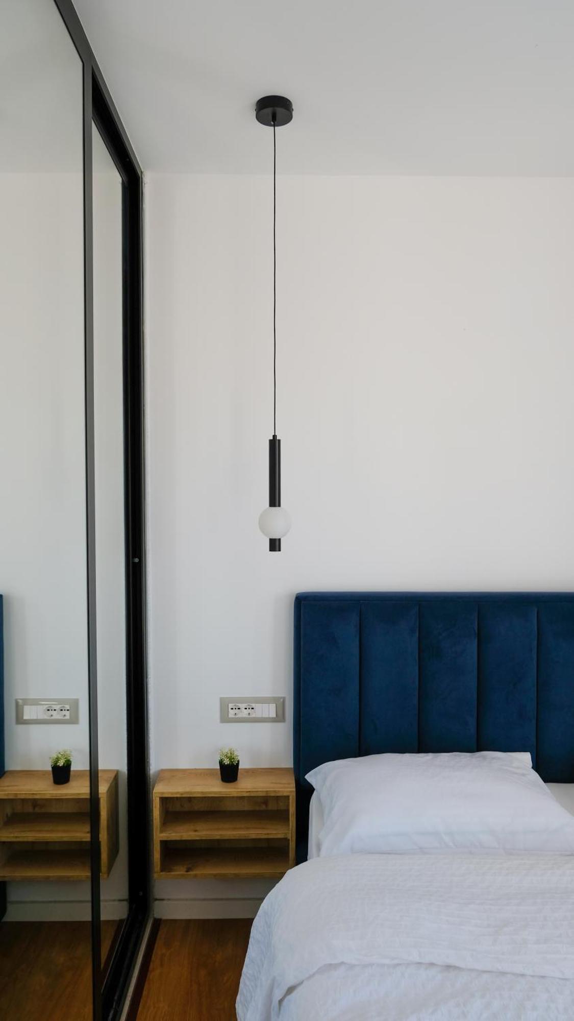 2E Center Apartment Тирана Экстерьер фото